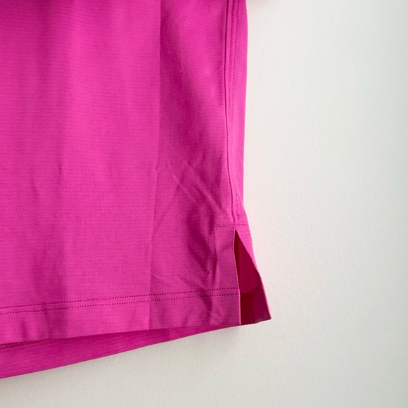 lululemon ultralight waist length t-shirt - Picture 7 of 16